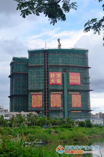 7月:万泉天逸工程快报 预计明年3月份交房